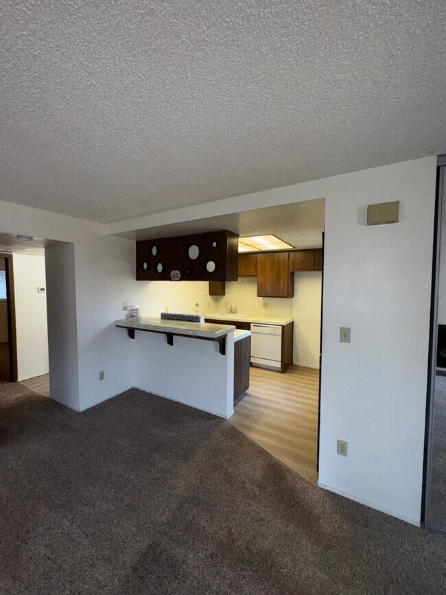 Building Photo - Bellflower Way