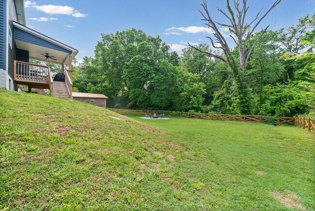 Building Photo - 46 Bunker Hill Rd