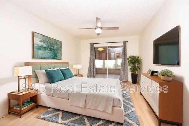 Building Photo - 2025 Sylvester Rd