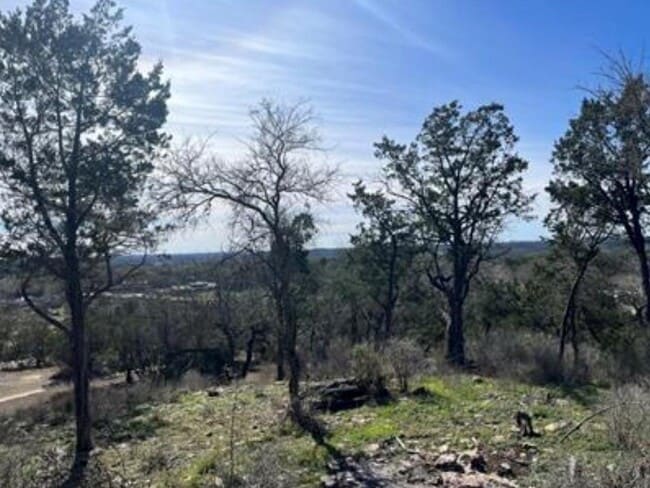 Building Photo - 230 Six Pines Rd