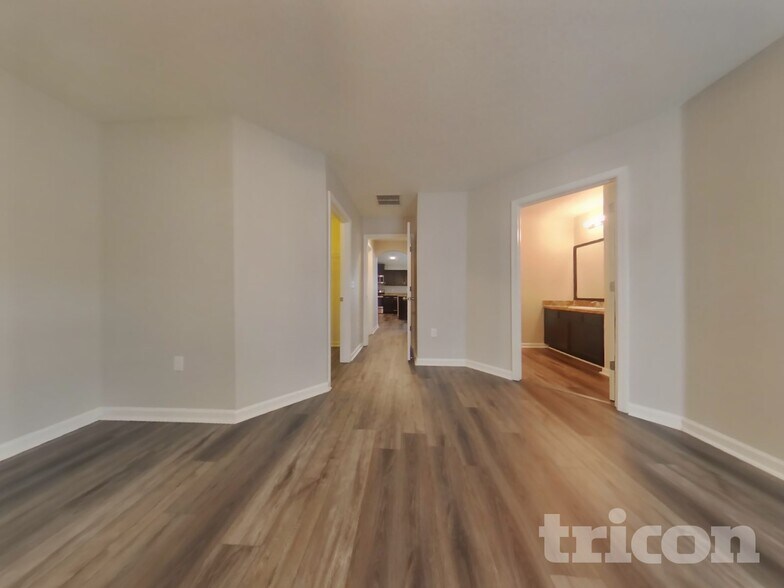 Building Photo - 3266 Hidden Meadows Ct