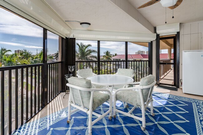 Building Photo - Tropical isle