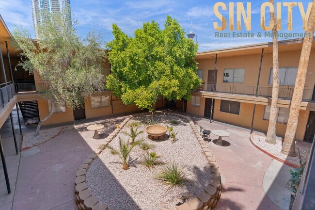 Building Photo - Discover Urban Comfort: Spacious 1-Bedroom Oasis at Lyn Capri