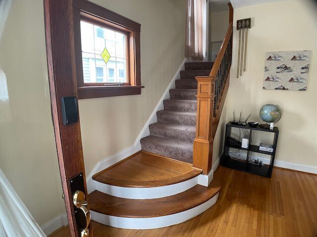 Building Photo - Fully Furnished Home in The Uplands