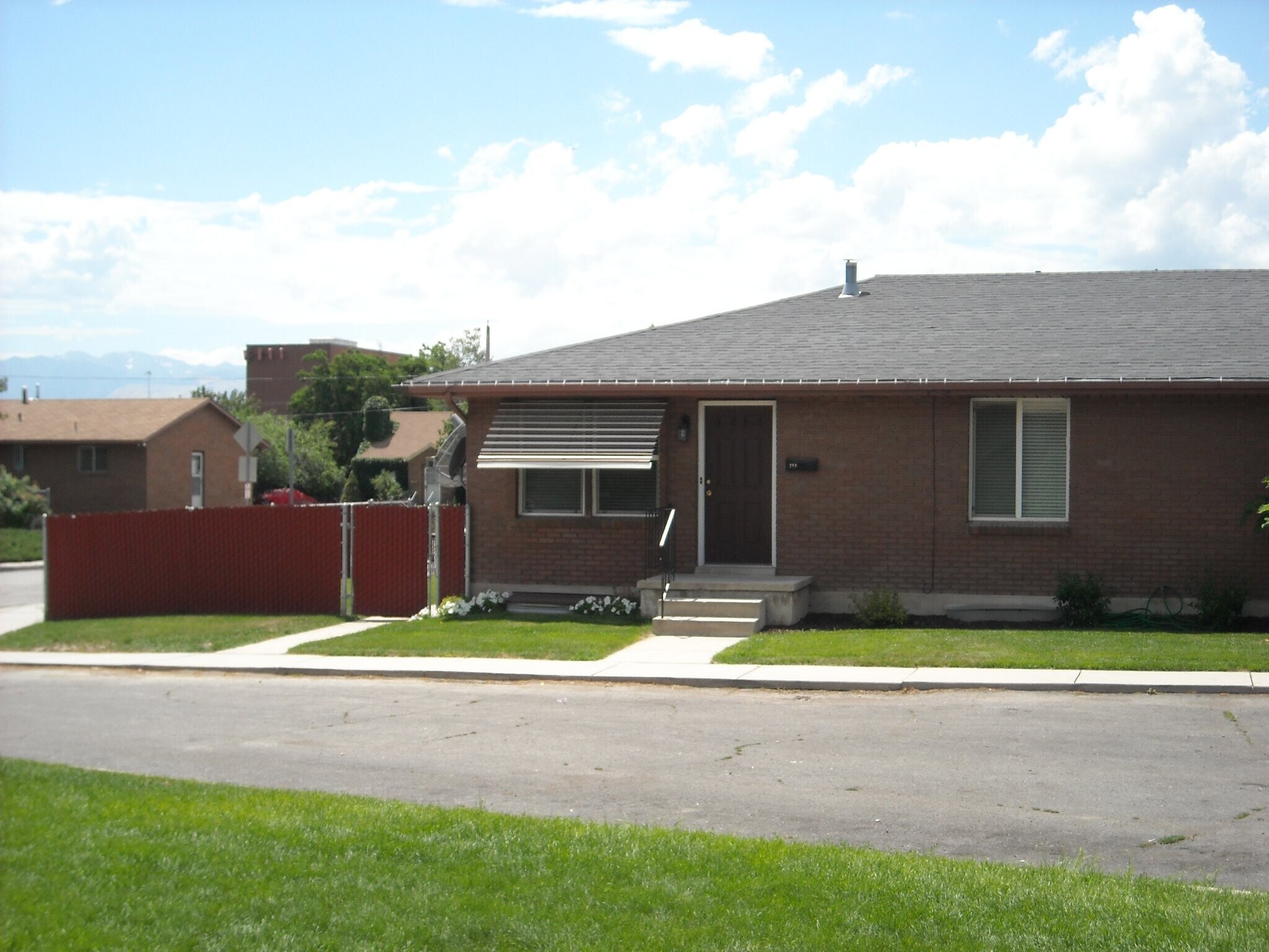 Building Photo - 268 Pioneer Cir