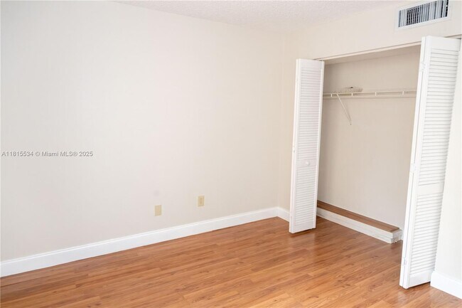 Building Photo - 755 Dotterel Rd