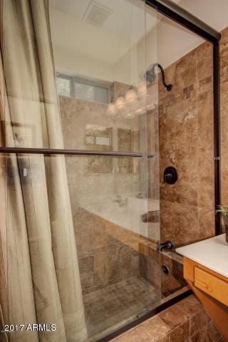 Building Photo - 934 E Madeline Dr