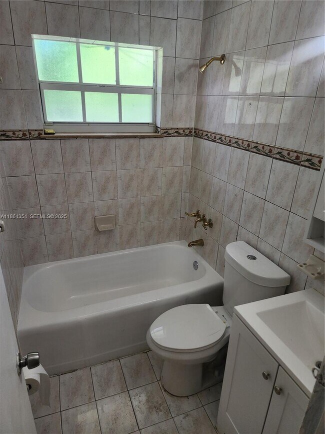 Building Photo - 17200 NW 11th Ave