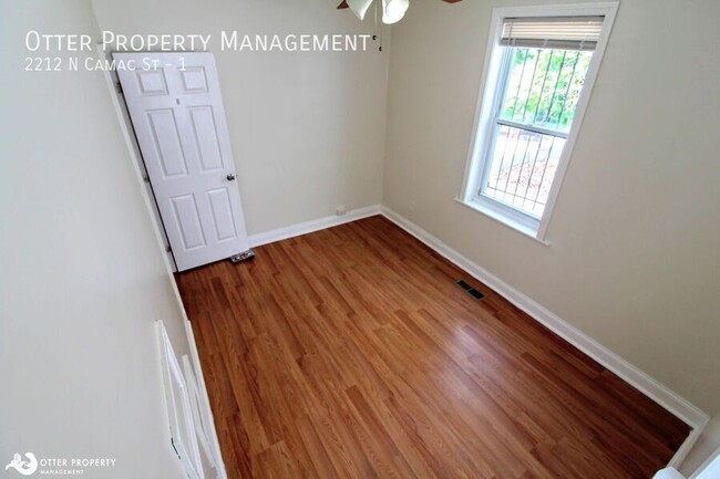 Building Photo - Room for Rent- Clean, Private Room for Ren...