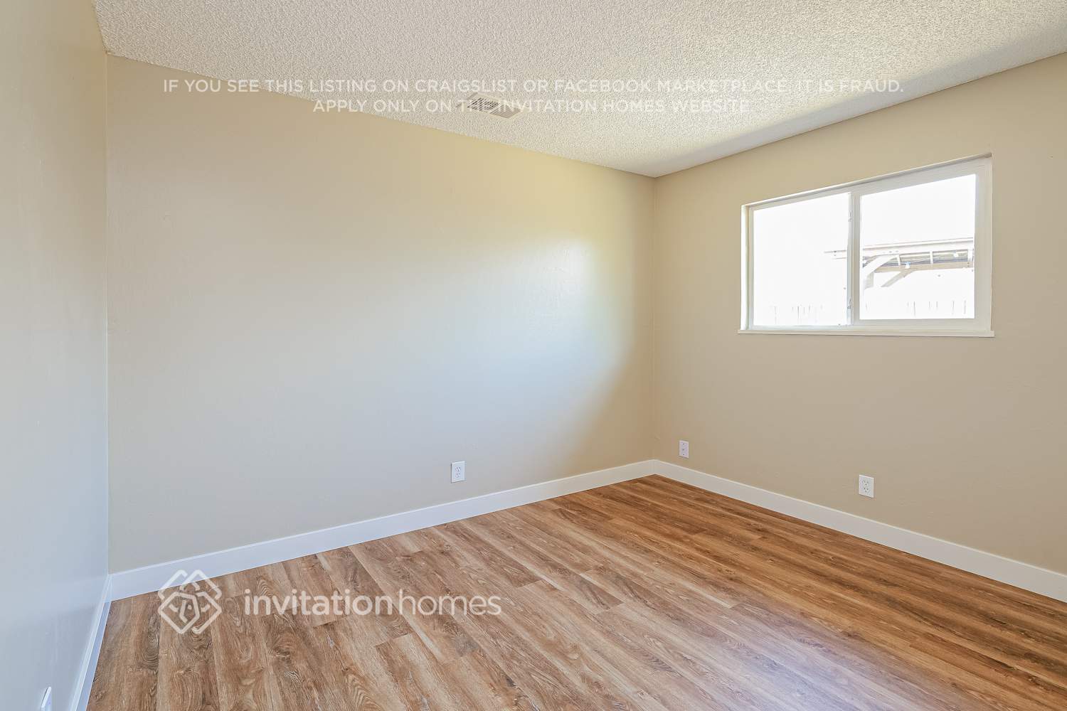 Building Photo - 272 De Soto Dr