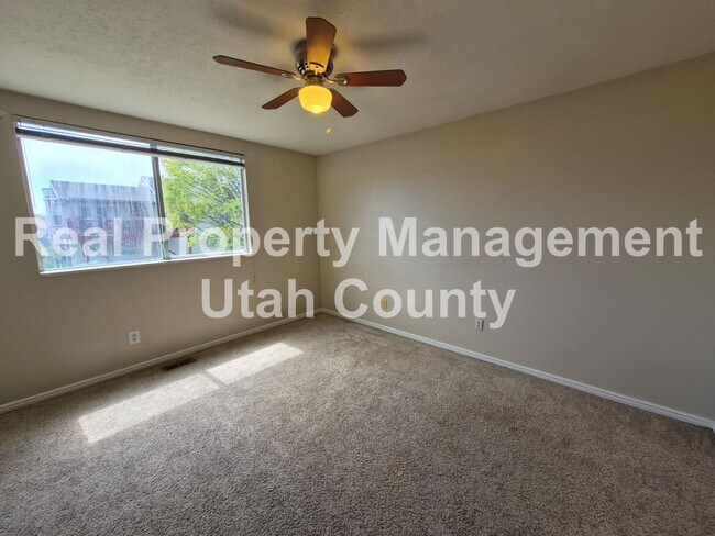 Building Photo - Great Lehi Home