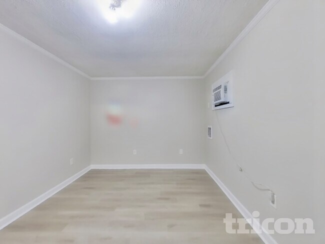 Building Photo - 3009 Blackwood Dr