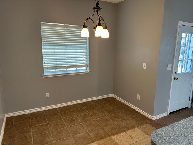 Building Photo - PERFECT HOME IN PRESTON OAKS!
