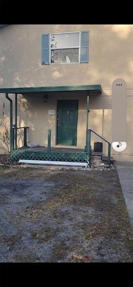 Building Photo - 305 NW 11th Ave