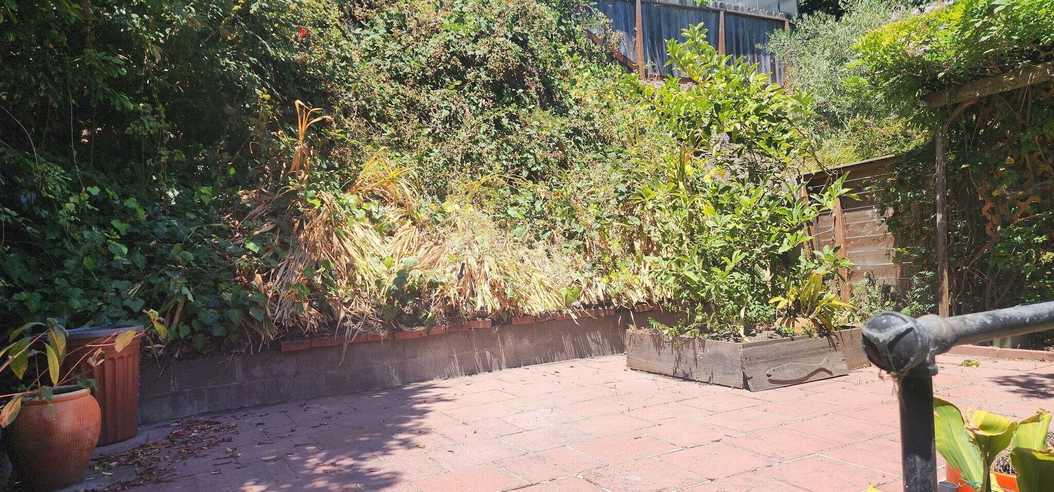 Building Photo - 286 Roosevelt Way