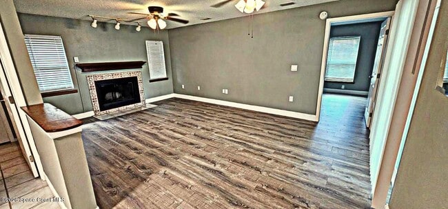 Building Photo - 4389 Alamosa St