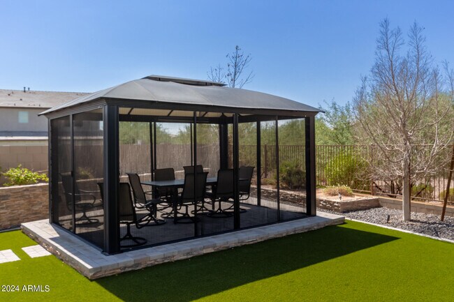 Building Photo - 18030 N 66th Pl