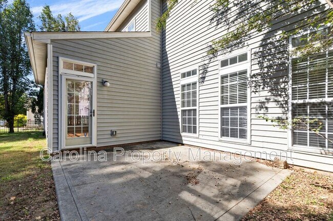 Building Photo - 5006 Rosewater Ln