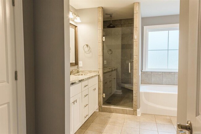 Building Photo - 1133 Benjamin Wy