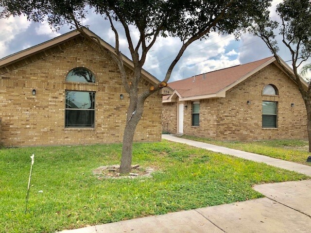 Building Photo - 724 S O'Hare Dr