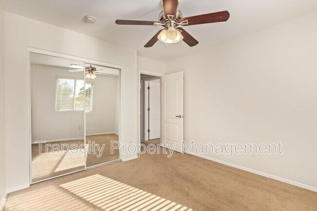 Building Photo - 10221 E Isleta Ave