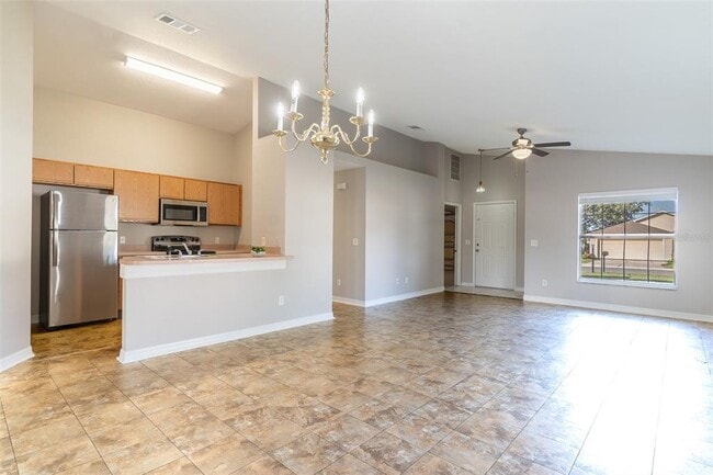 Building Photo - 137 Eagle Point Blvd