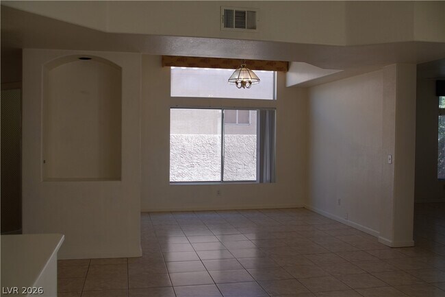 Building Photo - 2312 Reddon Cir