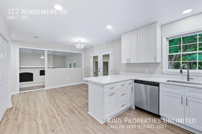 Building Photo - 322 Windemere Rd