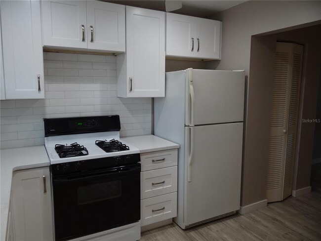 Building Photo - 5287 81st St N