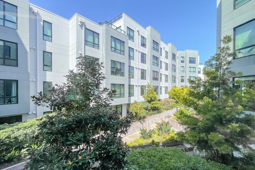 Building Photo - 1300 22nd St