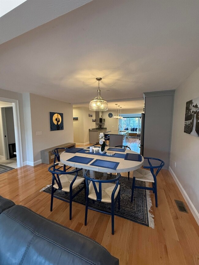 Building Photo - 114 Brook Hl