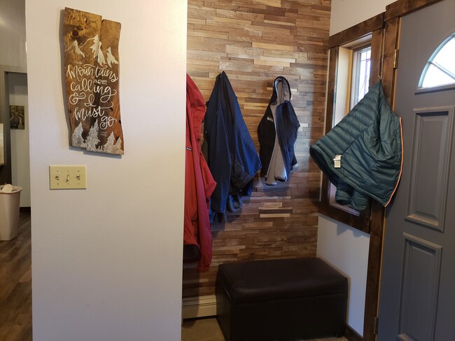 Entryway closet and storage - 7 Willowbrook Close