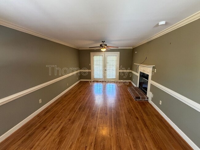 Building Photo - 300 Windermere Cir