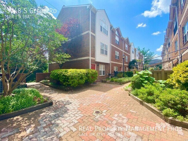 Primary Photo - 3048 S Glebe Rd