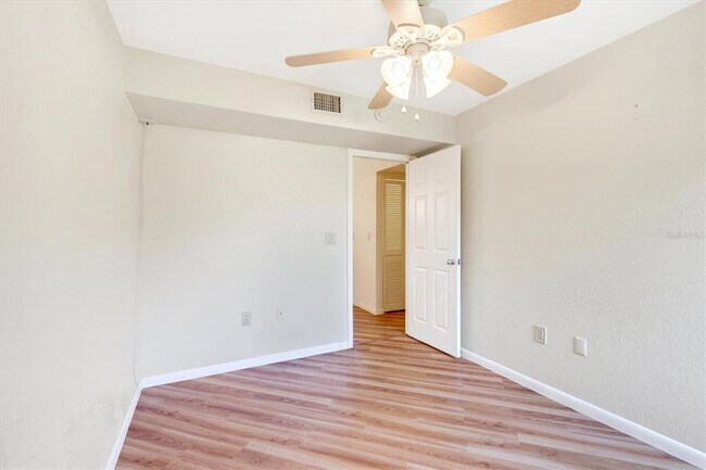 Building Photo - 5748 Ashton Lake Dr