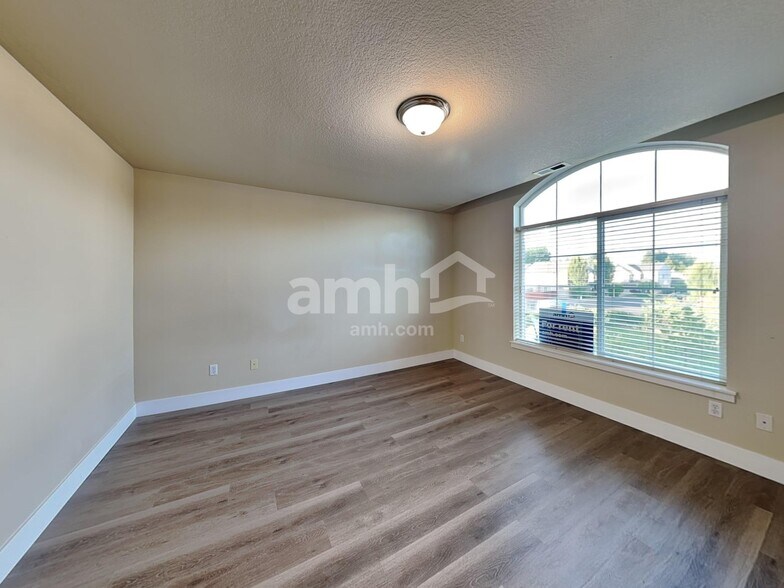 Building Photo - 11508 NW 29th Ct