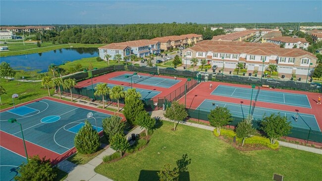 Building Photo - 13130 Woodford St