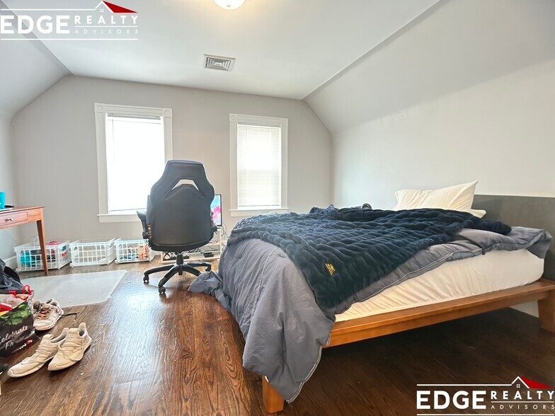 Primary Photo - 24 Pearson Rd