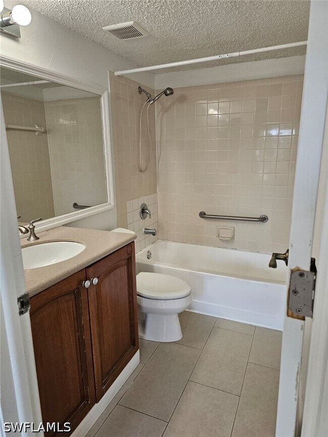 Building Photo - 108 Santa Clara Dr