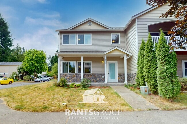 Building Photo - Spacious 3 Bed, 2.5 Bath Townhome in Lacey...