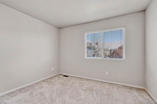 Building Photo - 6442 Silverwind Cir