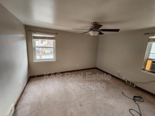 Building Photo - 1439 Lincoln Way