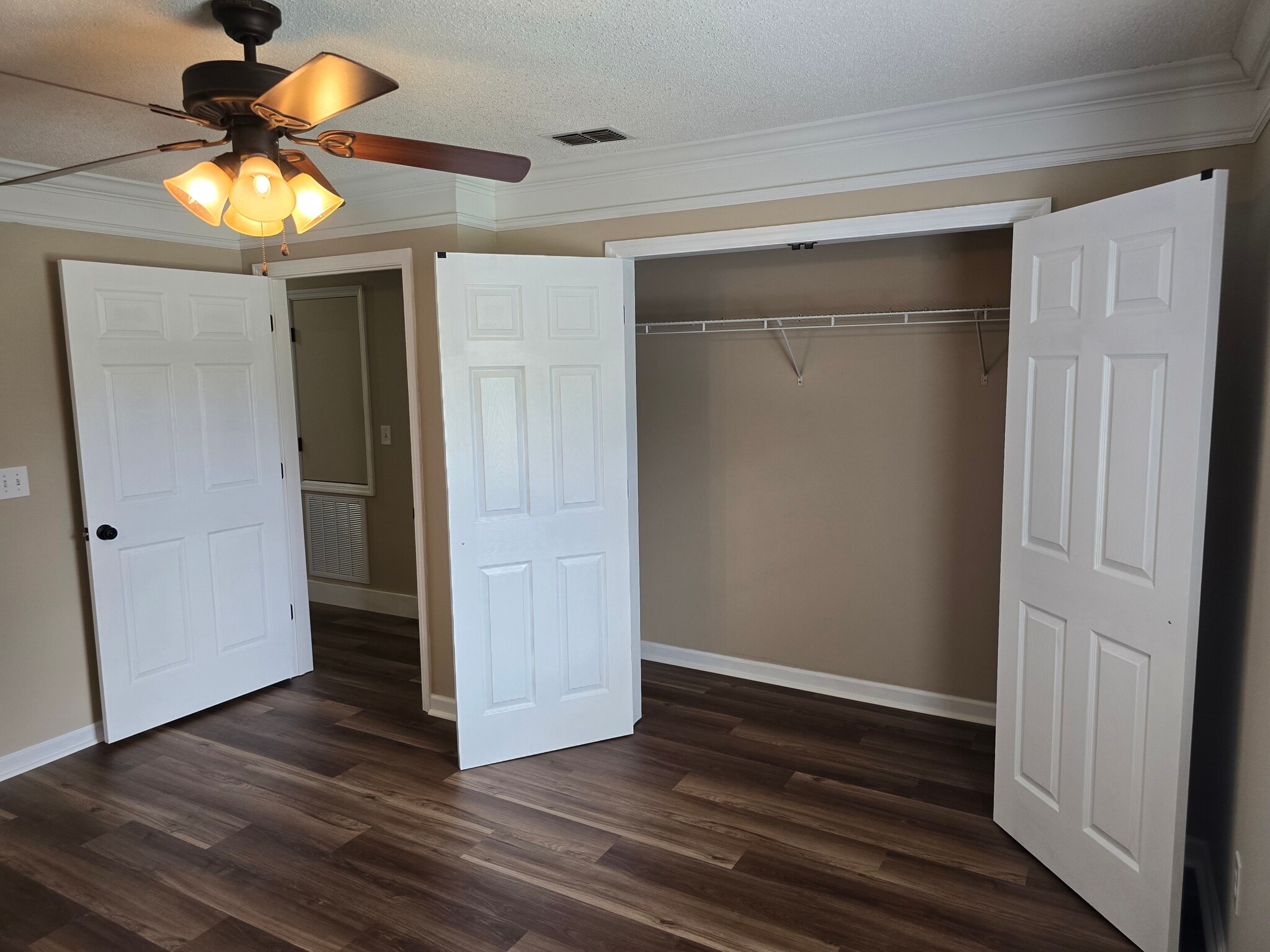 Bedroom #5 - 2065 Pinemount Blvd
