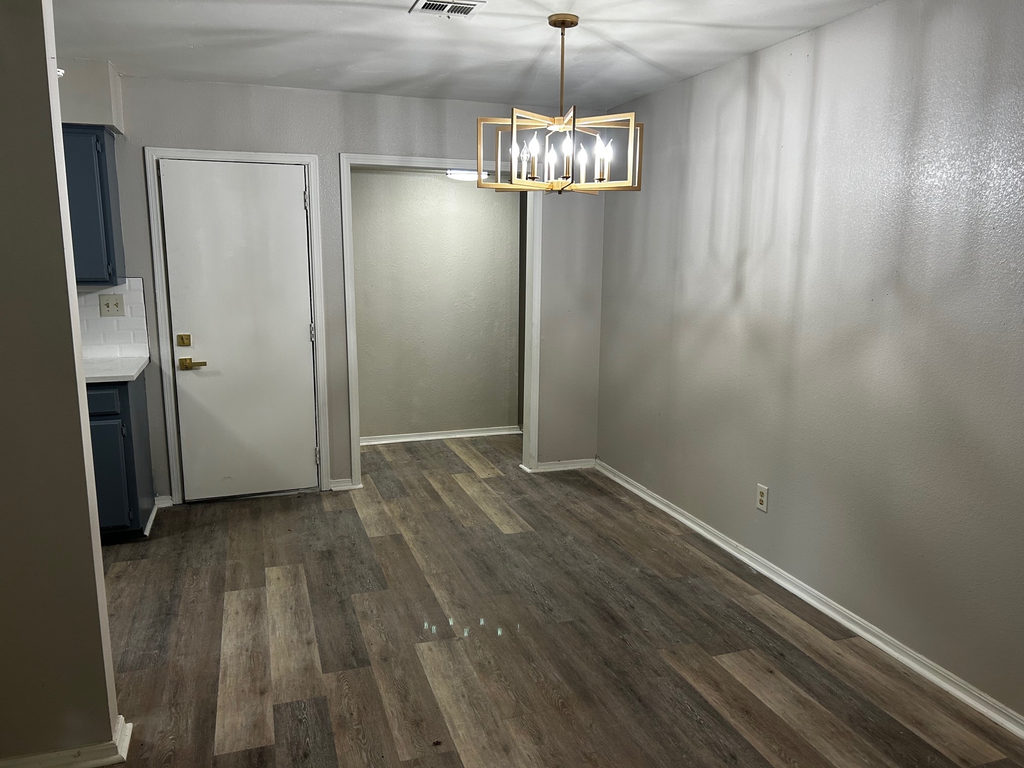 Dining Room - 418 S Park Ave