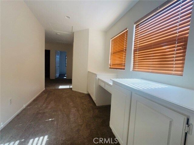 Building Photo - 1440 Avila Dr