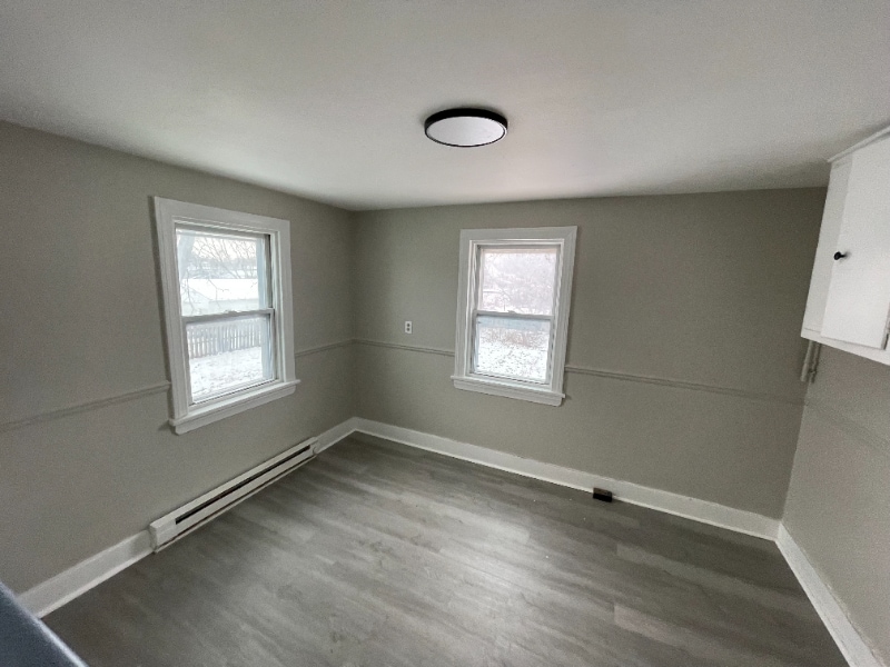 Building Photo - 1322 Brownell Ave