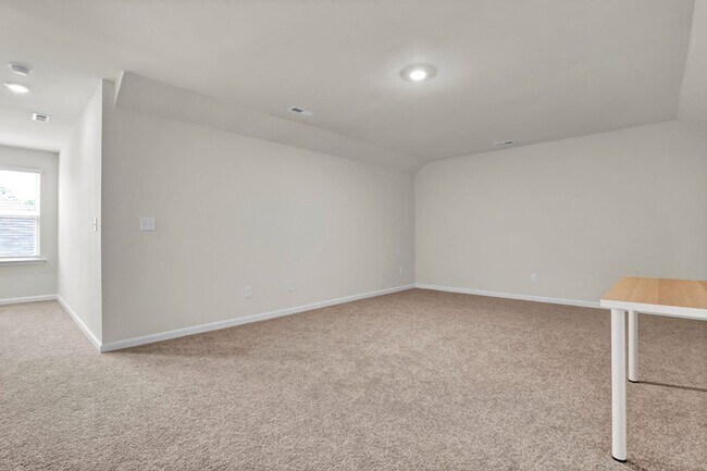 Building Photo - 108 Cassidy Ln