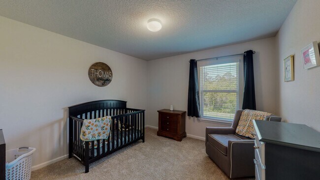 Building Photo - Hammock Bay! 4 bed 2.5 bath home located i...