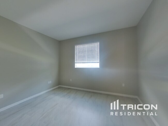 Building Photo - 13504 Red Ear Ct