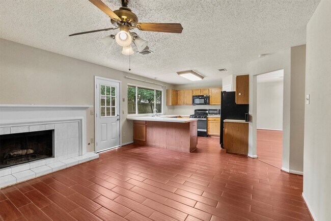 Building Photo - 9230 Wandsworth Dr